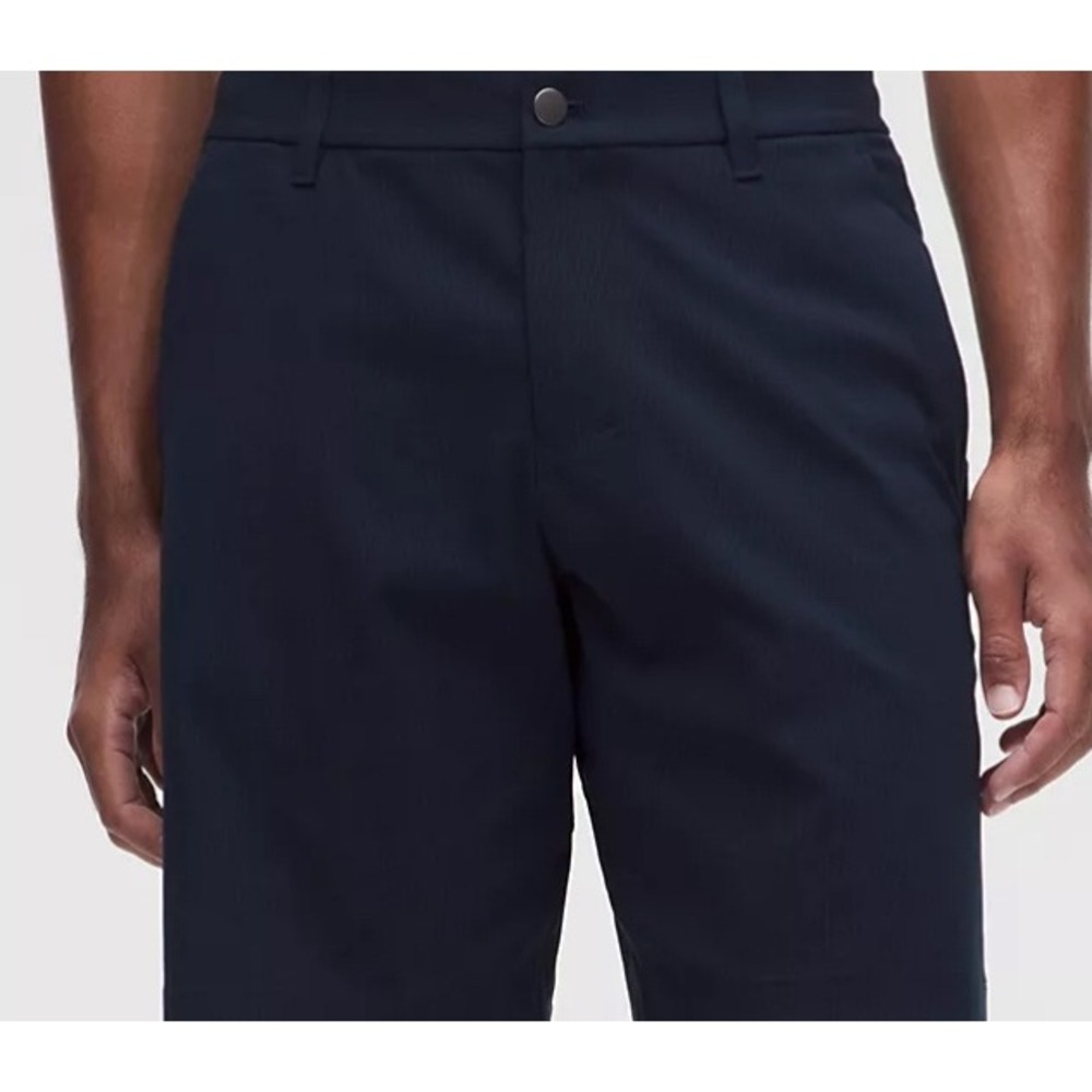 Lululemon Flat Front Short Chino Navy Blue 38 Golf Athletic 10" Inseam Work